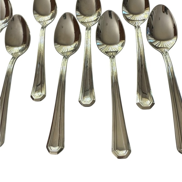 Gorham Fairview Lot of 10 Teaspoons 18/10 Stainless Glossy Flatware 6 1/4 in. - Picture 3 of 4